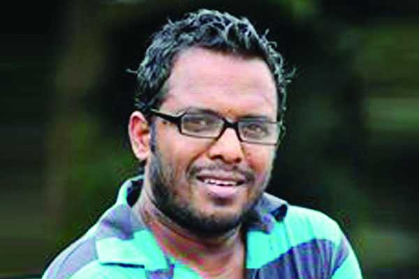 লুৎফরের সুরে নতুন বছরের গান