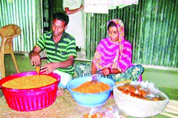 চানাচুর লাগবে চানাচুর