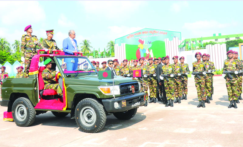 সেনা কমান্ডোদের সদা প্রস্তুত থাকতে বললেন রাষ্ট্রপতি