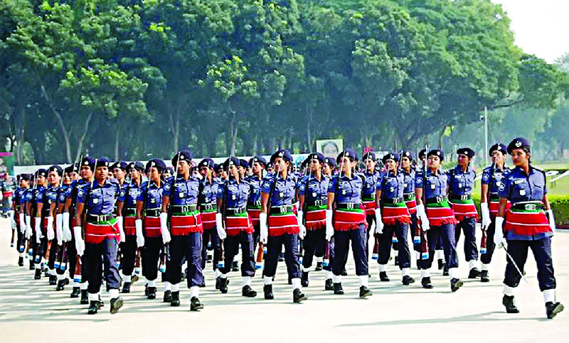 সাব-ইন্সপেক্টর নেবে পুলিশ