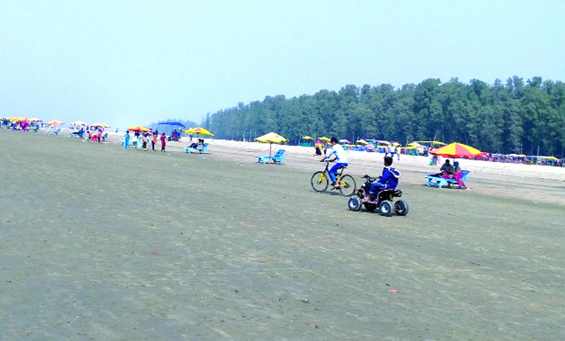 পারকি : চর থেকে সম্ভাবনাময় সৈকত