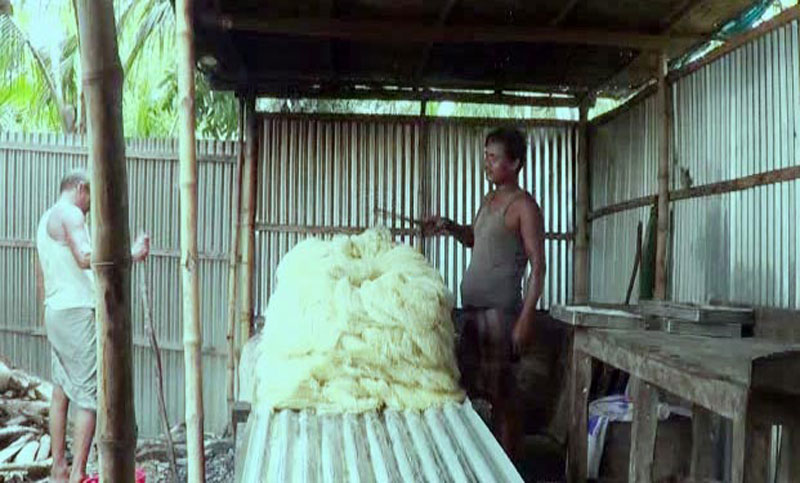 শ্রীবরদীতে যত্রতত্র সেমাই কারখানা!
