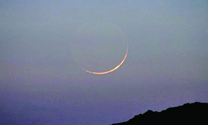 চাঁদ হাসলেই ঈদ উৎসব