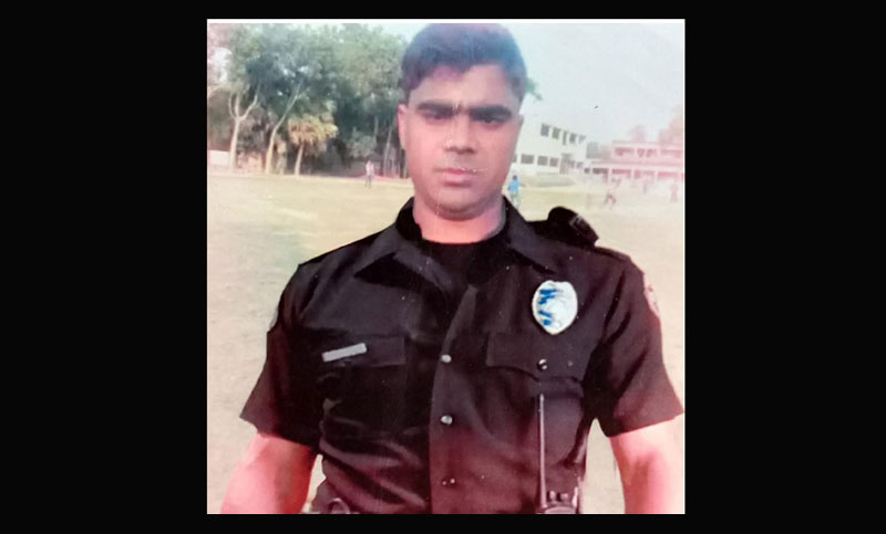 দশম শ্রেণির ছাত্রীকে বিয়ে আর ১১ লাখ টাকা নিয়ে লাপাত্তা 'আর্মি অফিসার'

