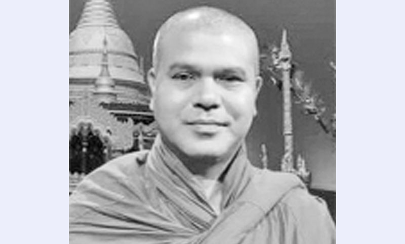 প্রবারণা ও কঠিন চীবর দান
