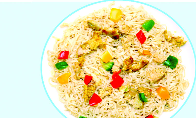 চিকেন  ক্যাপসিকাম নুডলস