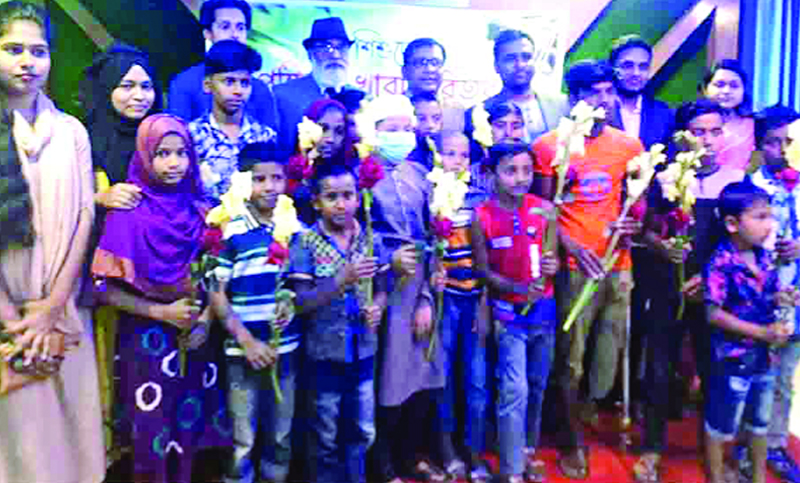 সুবিধাবঞ্চিত শিশুদের পাশে