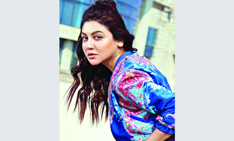 দেশি পোশাক কেনার অনুরোধ