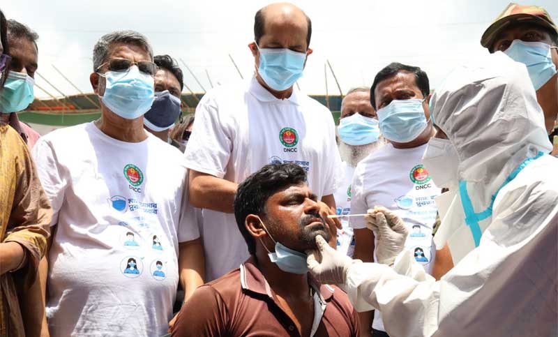 পশুর হাটে অ্যান্টিজেন পদ্ধতিতে করোনা পরীক্ষা শুরু ব্র্যাকের