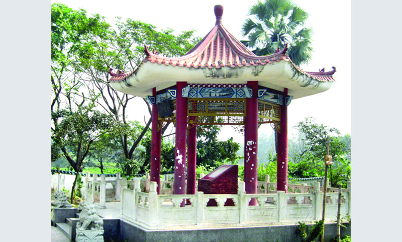 Katta sikli yigitlarni koring