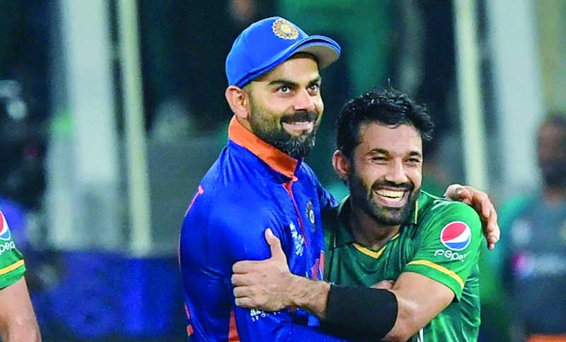 ইতিহাস বদলাল পাকিস্তান