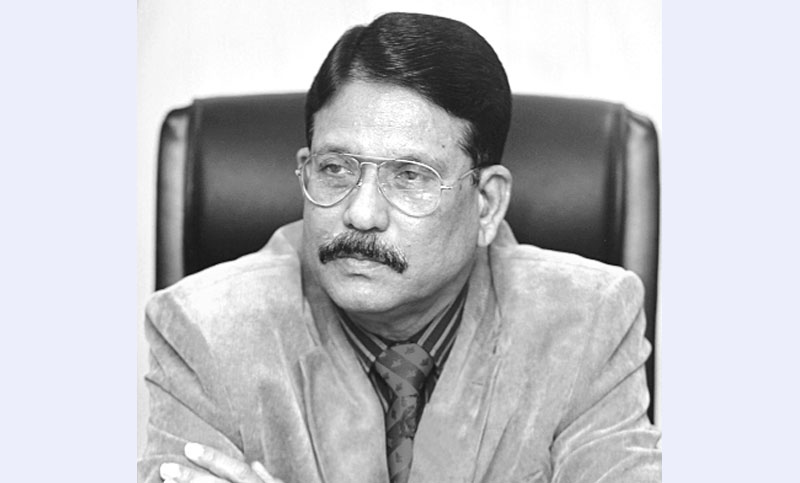 ভারসাম্যের কূটনীতি ও অভ্যন্তরীণ রাজনীতি