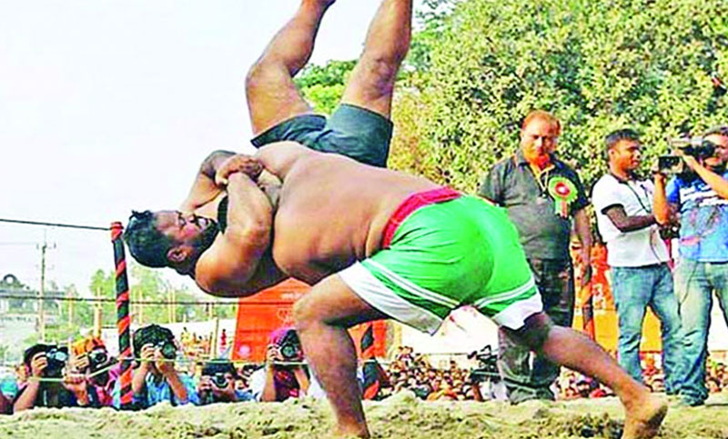 কুস্তি খেলা