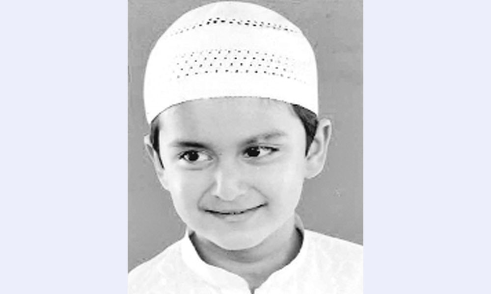 বাঁচাতে প্রয়োজন ১০ লাখ টাকা