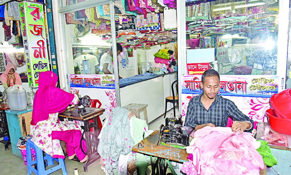 দর্জিপাড়ায় ঈদের হাওয়া