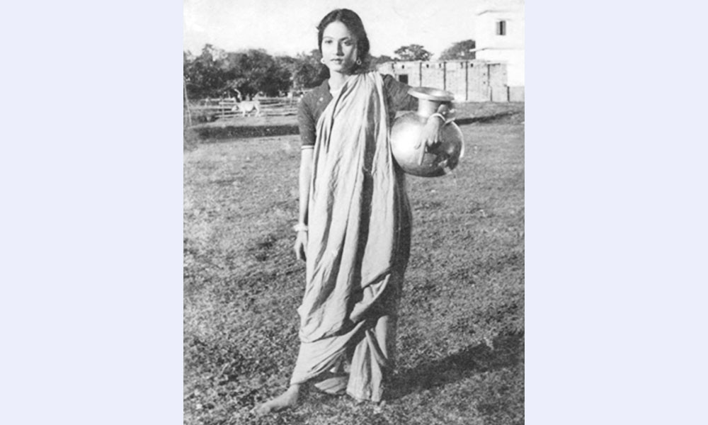 ‘মুখ ও মুখোশ’-এ যেভাবে যুক্ত হলেন পিয়ারী