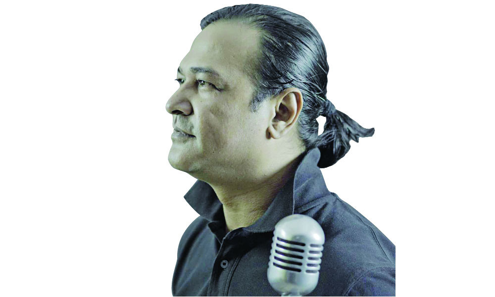 এই দুঃসময়ে উদযাপন করব না