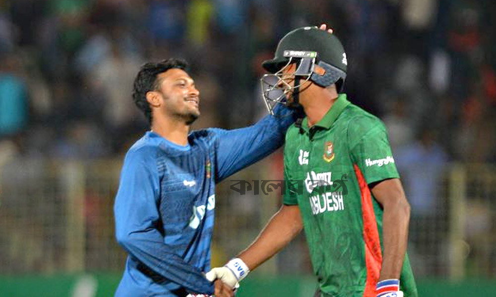 মিরাজের বাউন্ডারি দেখে প্যাড খুলে ফেলেন শরীফুল