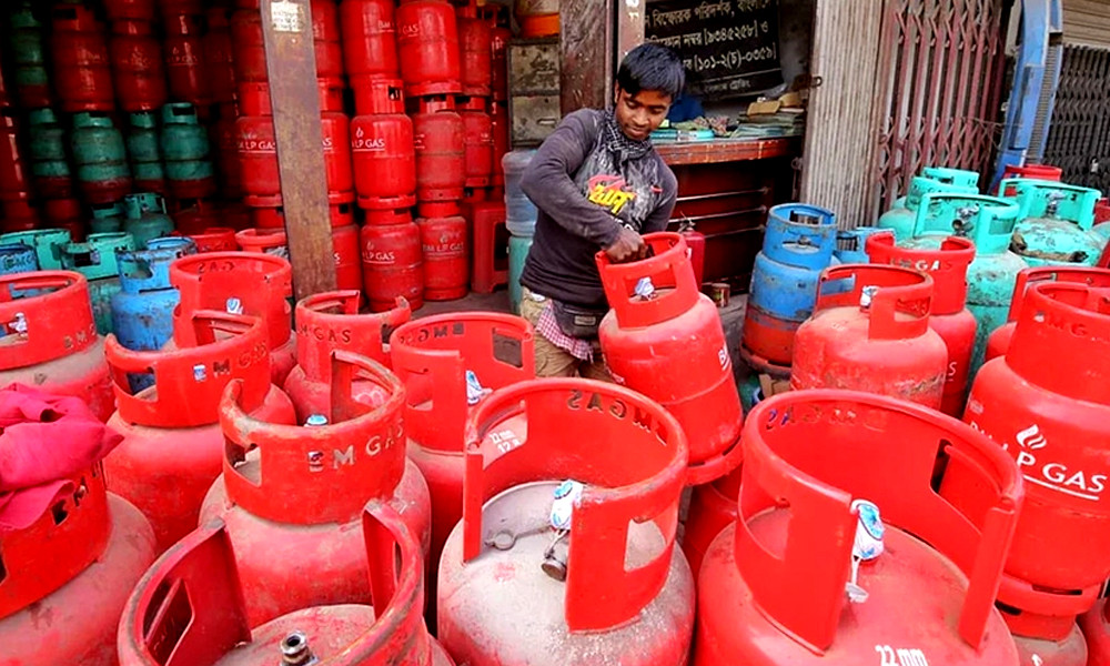 আরো বাড়ল এলপি গ্যাসের দাম