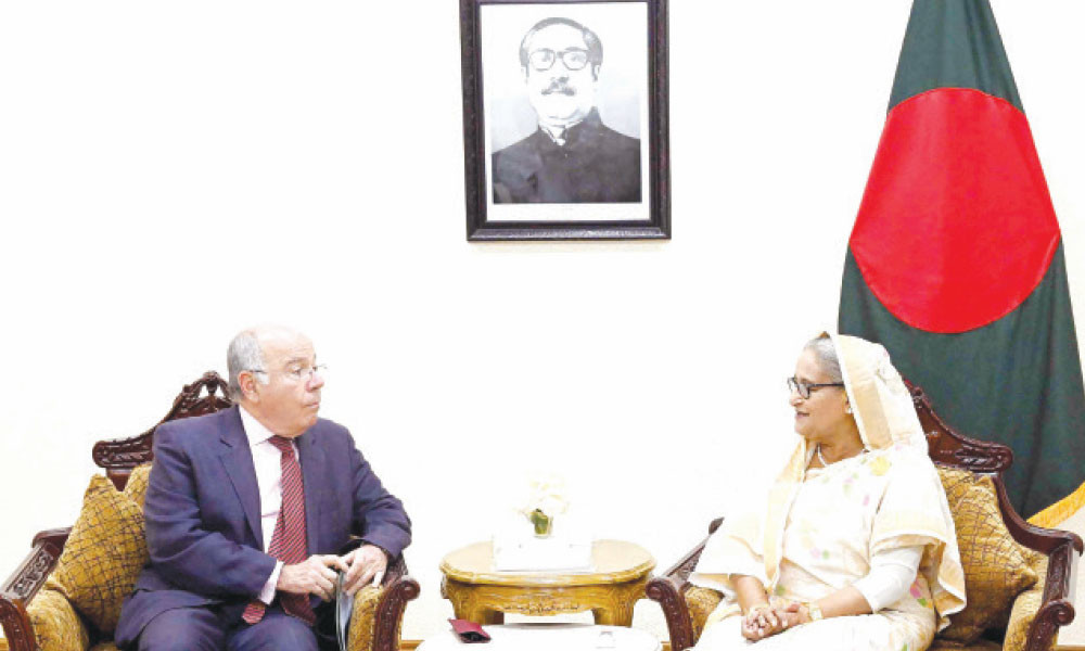 ব্রাজিলকে সরাসরি তৈরি পোশাক আমদানির আহবান প্রধানমন্ত্রীর