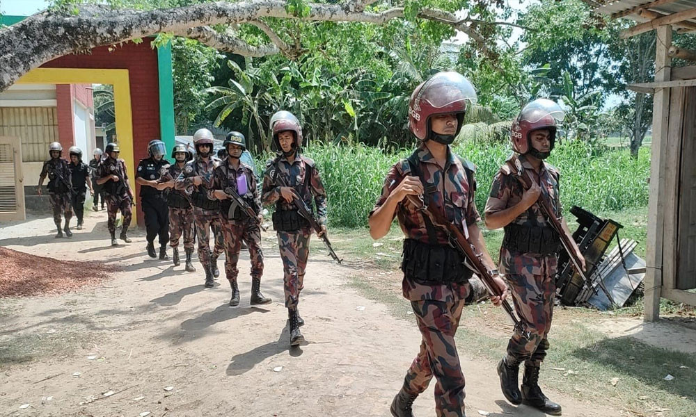 ফরিদপুরে দুই ভাই হত্যার ঘটনায় পরিস্থিতি নিয়ন্ত্রণে ফের বিজিবি মোতায়েন