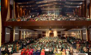 বিইউপিতে নবীন বরণ অনুষ্ঠিত