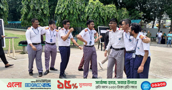 Qadimgi Xitoy porno Xotinim koz oldimda boshqa erkakni soradi