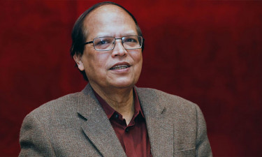 সিগারেটের মূল্যবৃদ্ধিতে ‘বিগ পুশ’ দরকার : আতিউর রহমান