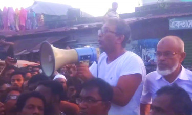 চাঁদপুরে সহিংসতা এড়াতে মাঠে নেমেছে বিএনপির শীর্ষ নেতারা