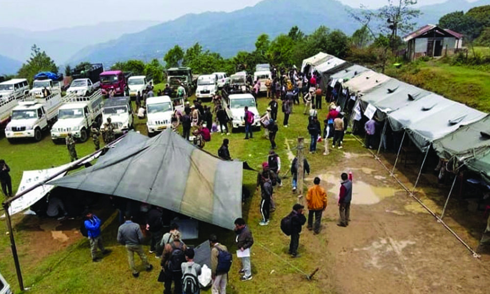 হাসিনার পতনের পর ভারতের মণিপুরে কারফিউ