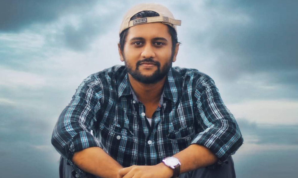এবার পর্দায় এলেন ভিকি জাহেদ