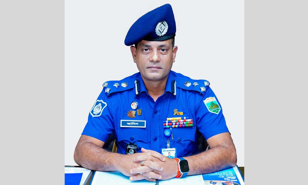 যশোরের সাবেক পুলিশ সুপারসহ ৪৮ জনের বিরুদ্ধে হত্যা মামলা