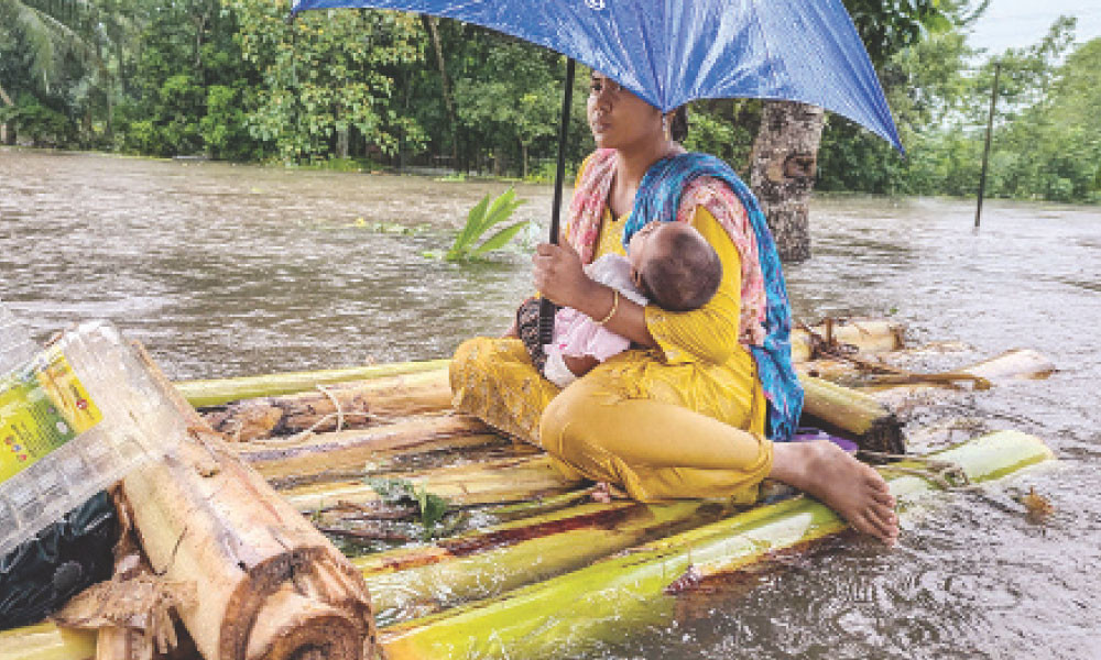 হঠাৎ বন্যায় বিপদে ৩৬ লাখ মানুষ