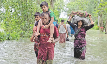 বন্যায় স্বাস্থ্যঝুঁকি