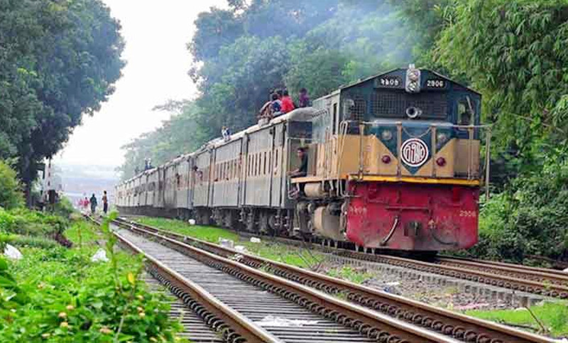 যাত্রীদের সেবা দিতে রেলওয়ের নিজস্ব কল সেন্টার চালু