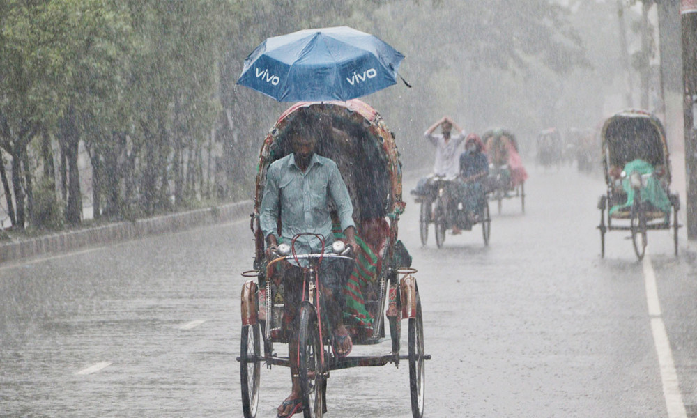 ভারি বৃষ্টি আর কত দিন, জানাল আবহাওয়া অফিস