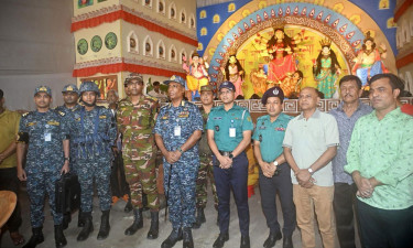 দুর্গাপূজা উপলক্ষে নিরাপত্তা ব্যবস্থা জোরদার করছে নৌবাহিনী