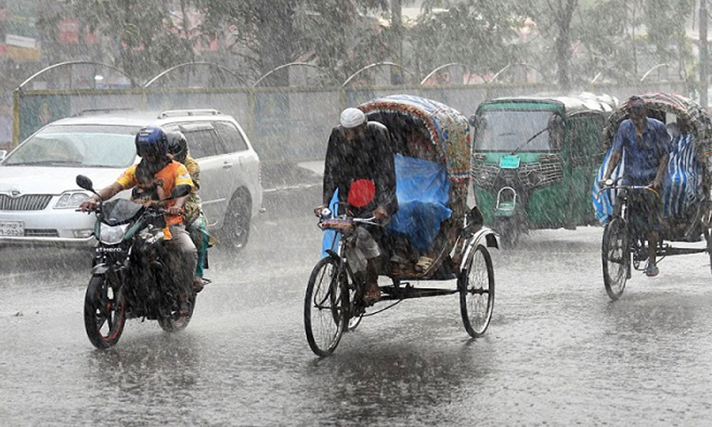 সব বিভাগে ঝরতে পারে বৃষ্টি, কমবে তাপমাত্রা