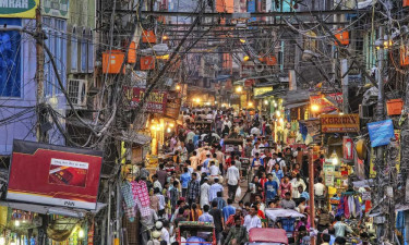 দিল্লির চাঁদনী চক মার্কেটে ফরাসি রাষ্ট্রদূতের মোবাইল ফোন চুরি