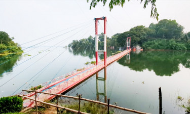 পর্যটকদের জন্য খুলল রাঙামাটির দুয়ার