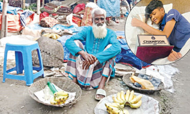 ‘আব্বা, আমরা জিইত্যালছি, অহন তোমার কলা বেচন লাগত না’