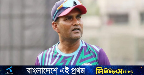 Yalangoch holda mashina haydash Qora qizlarning yalangoch fotosuratlari