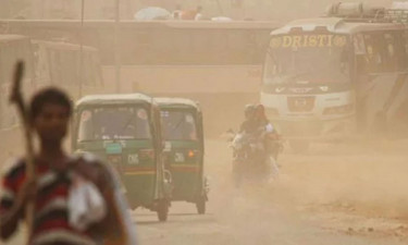 বায়ুদূষণে আজও শীর্ষে লাহোর, ঢাকার বাতাস ‘অস্বাস্থ্যকর’