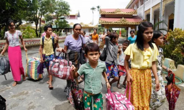 দুর্ভিক্ষের দ্বারপ্রান্তে রাখাইন, নতুন আশ্রয়প্রার্থীর আশঙ্কায় বাংলাদেশ