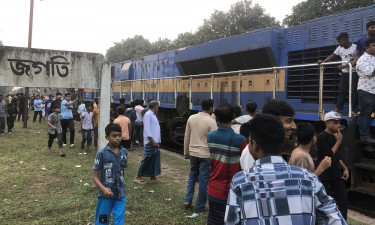 দেশের প্রথম রেলস্টেশনে থামে না কোনো ট্রেন