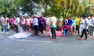 রাজশাহীতে বাসচাপায় দুই মোটরসাইকেল আরোহীর মৃত্যু