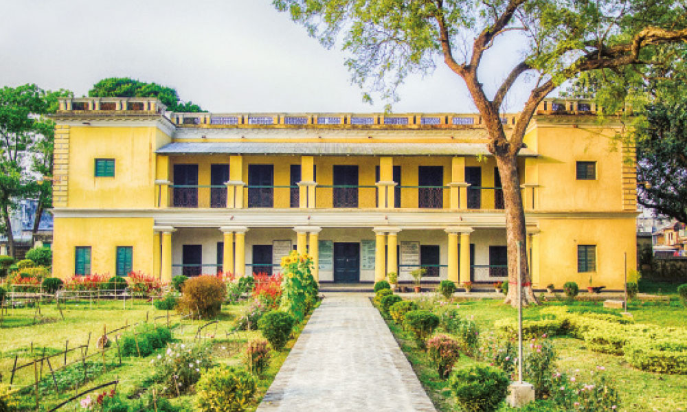 অষ্টম শ্রেণি : ইতিহাস ও সামাজিক বিজ্ঞান