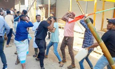 বিএনপির দুই পক্ষের সংঘর্ষে রণক্ষেত্র ব্রাহ্মণবাড়িয়া