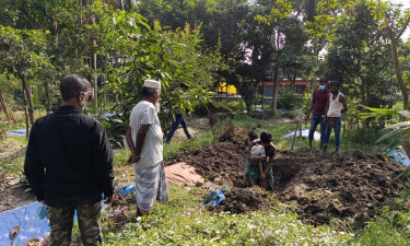 হেলিকপ্টার দেখতে গিয়ে গুলিতে নিহত সুমাইয়ার মরদেহ উত্তোলন