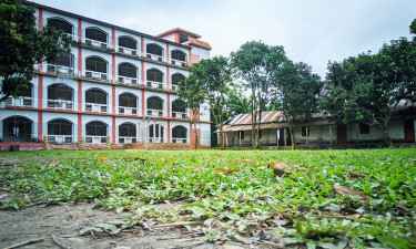 গাইবান্ধায় অধ্যক্ষের বিরুদ্ধে নিয়োগ বাণিজ্যের অভিযোগ